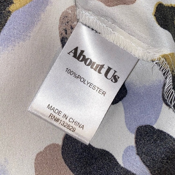 New leopard print button up blouse - Picture 7 of 7